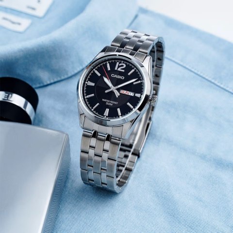 ZEGAREK MĘSKI CASIO MTP-1335D-1AV (zd026a) + BOX