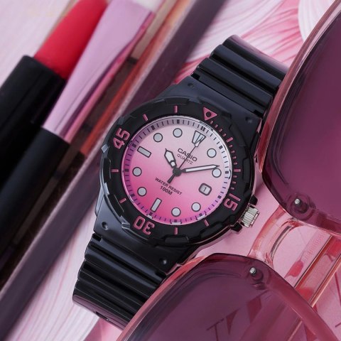 ZEGAREK DAMSKI CASIO LRW-200H 4EV (zd557f) + BOX