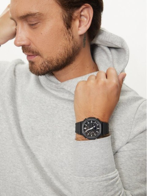 ZEGAREK MĘSKI CASIO G-SHOCK OCTAGON GA-2100-1AER