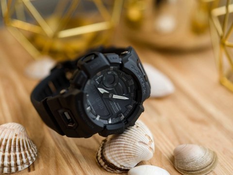 ZEGAREK MĘSKI CASIO G-SHOCK G-SQUAD GBA-900-1AER