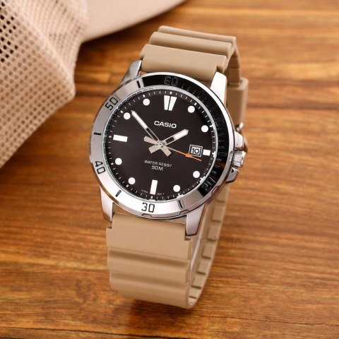 Zegarek Męski Casio MTP-VD01-5EVUDF + BOX