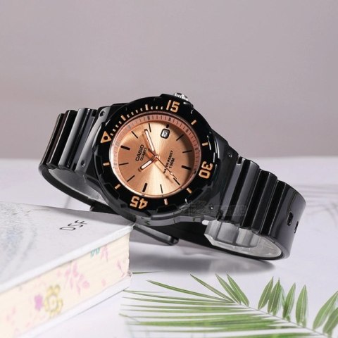 Zegarek Damski Casio LRW-200H-9E2VDF + BOX