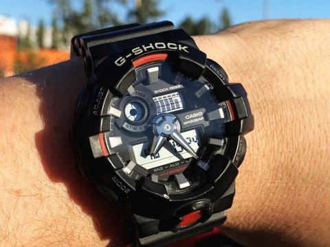 ZEGAREK MĘSKI CASIO G-SHOCK GA-700-1AER