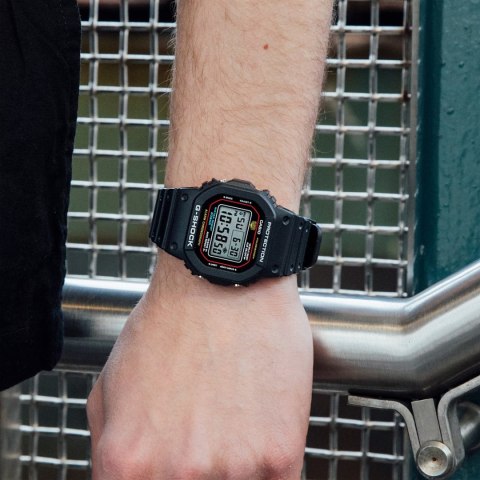 Zegarek Casio G-Shock DW-5600RL-1D