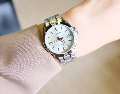 ZEGAREK DAMSKI CASIO LTP-1308D-9AVEF (zd605f) + BOX