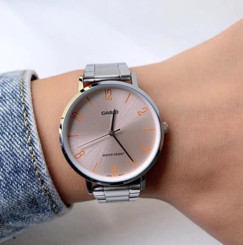 ZEGAREK DAMSKI CASIO LTP-VT01D-4B + BOX (zd613m)