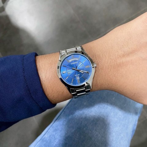 ZEGAREK MĘSKI CASIO MTP-1381D-2AV (zd076c) + BOX
