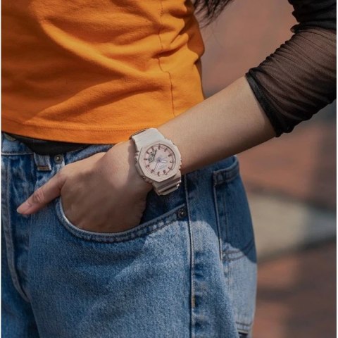 Zegarek Damski Casio G-Shock GMA-P2100M-4AER