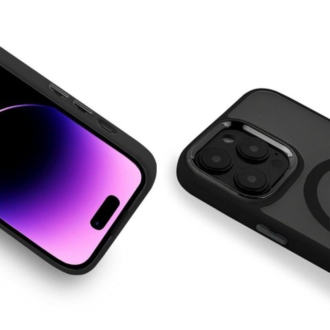 Etui MAGMAT MAGSAFE do Apple iPhone 12 PRO MAX czarny