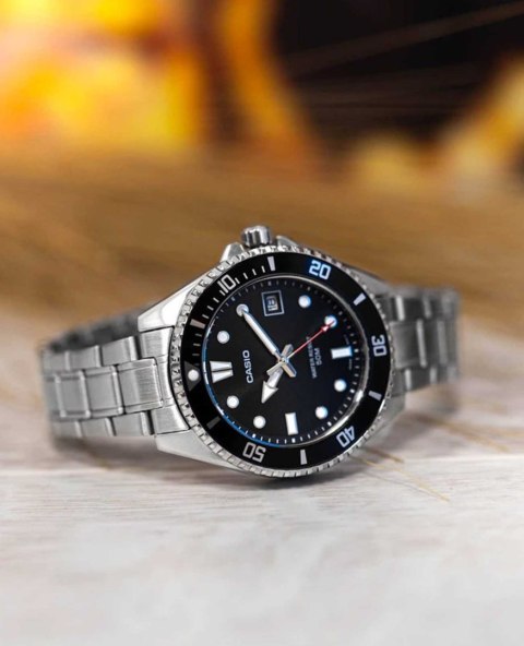 Zegarek Męski Casio Collection MDV-10D-1A1VEF
