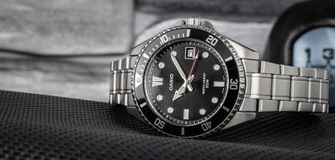 Zegarek Męski Casio Collection MDV-10D-1A1VEF