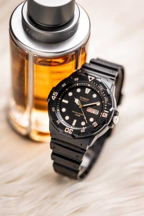 Zegarek Męski Casio Collection MRW-200H-1E + BOX
