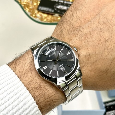 ZEGAREK MĘSKI CASIO MTP-1381D-8A (zd076g) + BOX