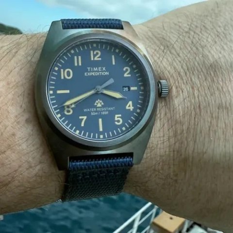 ZEGAREK MĘSKI TIMEX Expedition TW2Y18000UK